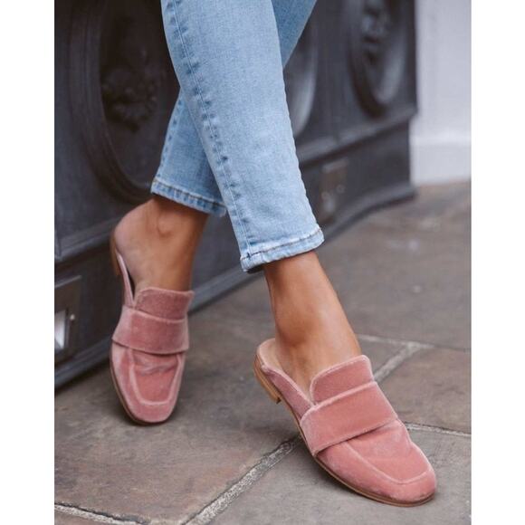 Free People Shoes - EUC Free People Women's Rose Pink Velvet At Ease Loafers Mules Shoes 38 7.5